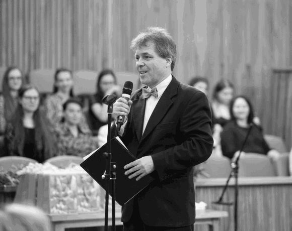 Prize for M. Valášek on behalf of Prof. PaedDr. Jiří Kolář – 2022<br/>